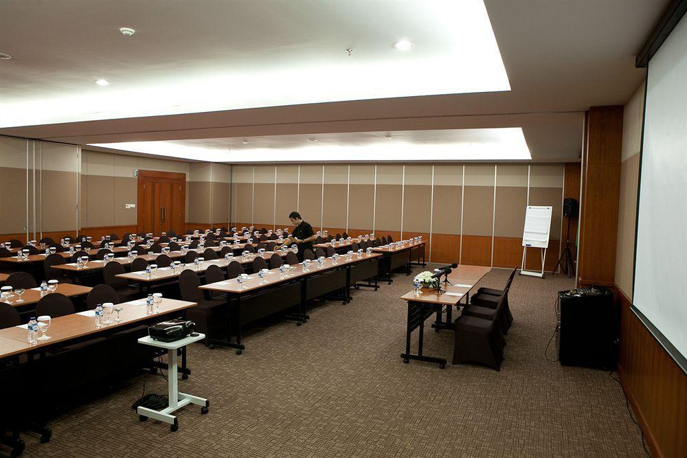 Prime Park Hotel
